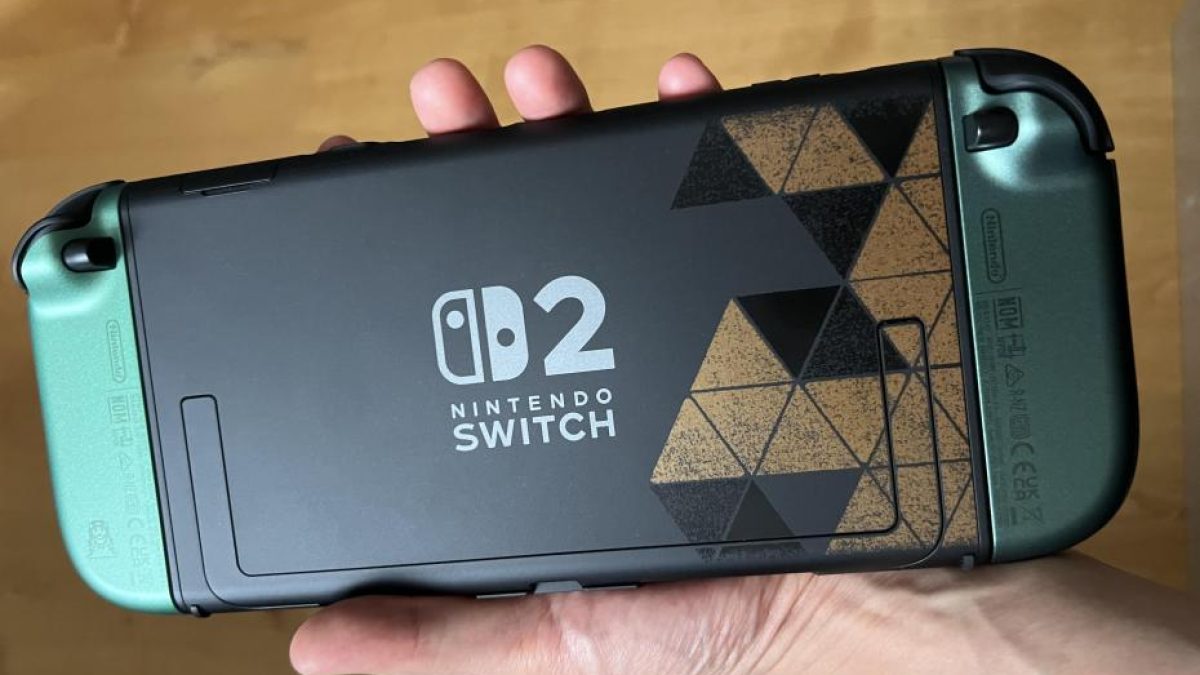 Closer Look At Zelda 40th Anniversary Switch 2 Console